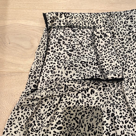 Leopard print skirt - Picture 4 of 4